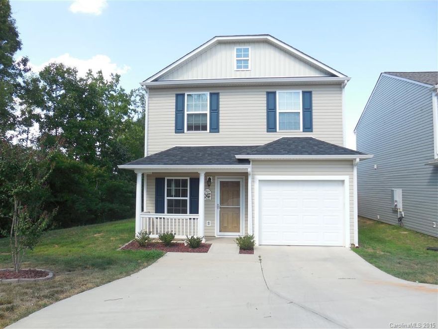 Welcome Home!  This is a great opportunity to enjoy low SC taxes and Fort Mill schools at a great price.  Being on a cul-de-sac, this property is extra-large.  There is plenty of room to spread out for pets and fun. Kitchen has granite counter tops and stainless steel appliances. Shows like a model.  Just painted throughout…turnkey ready
