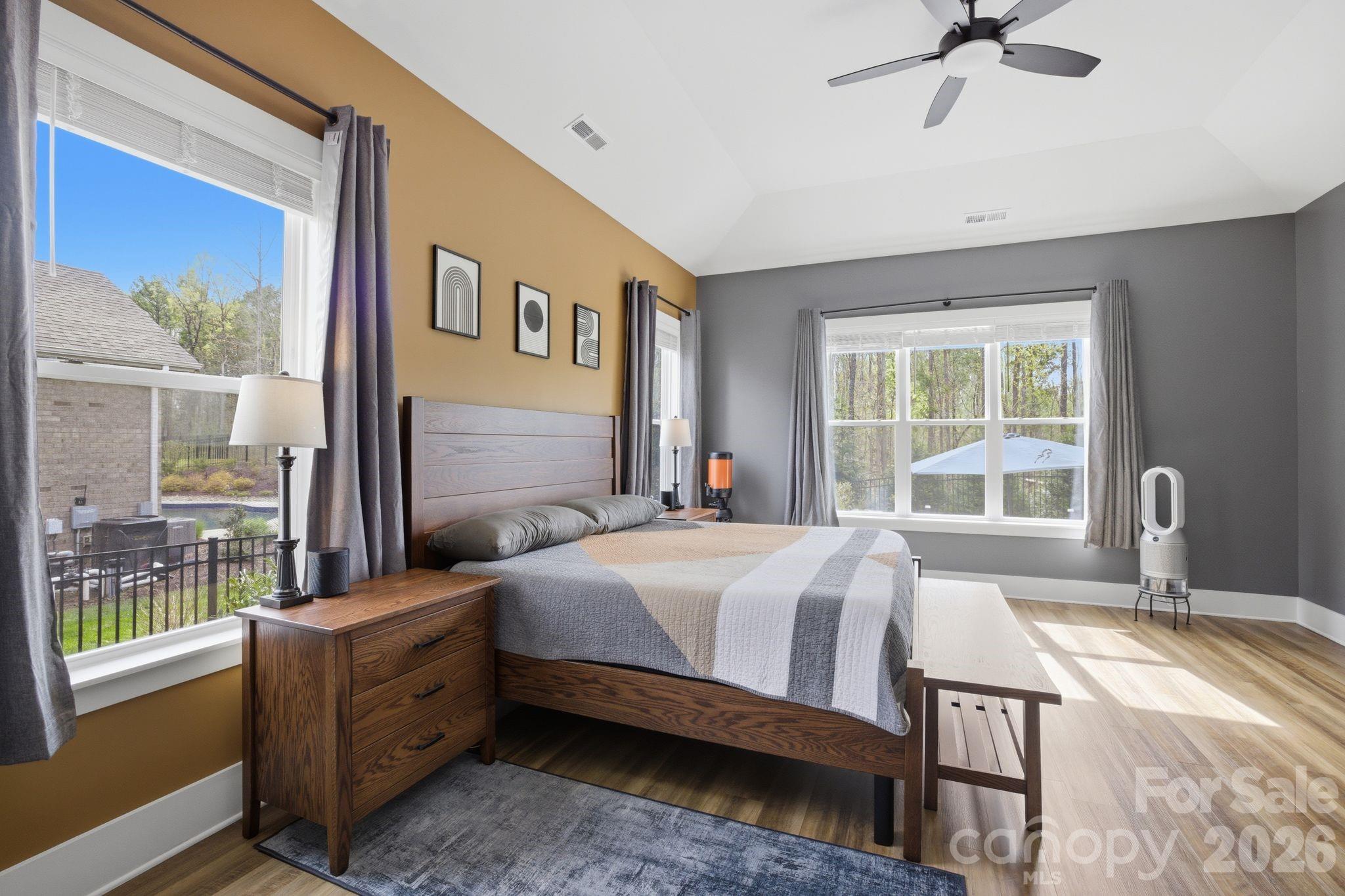 Beverly - Residential