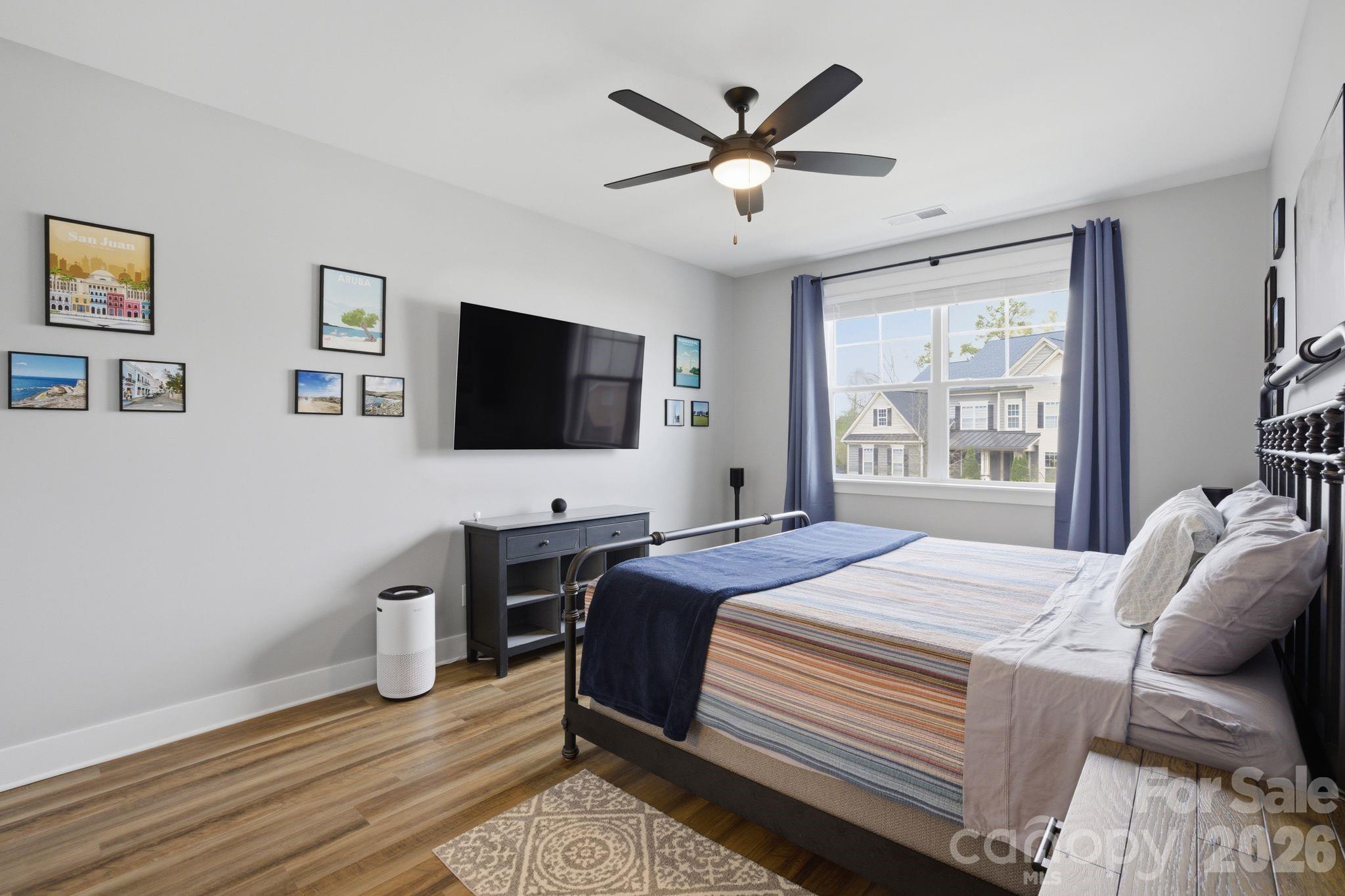 Beverly - Residential