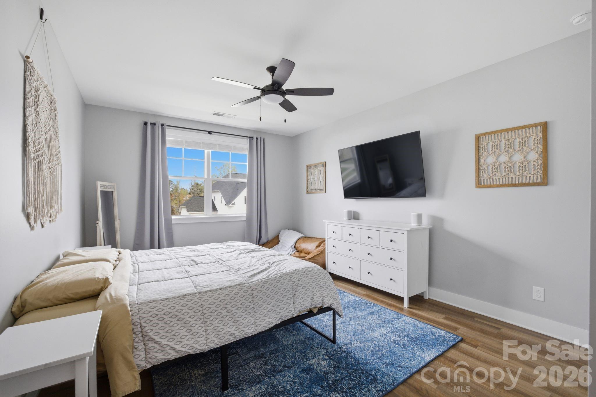 Beverly - Residential