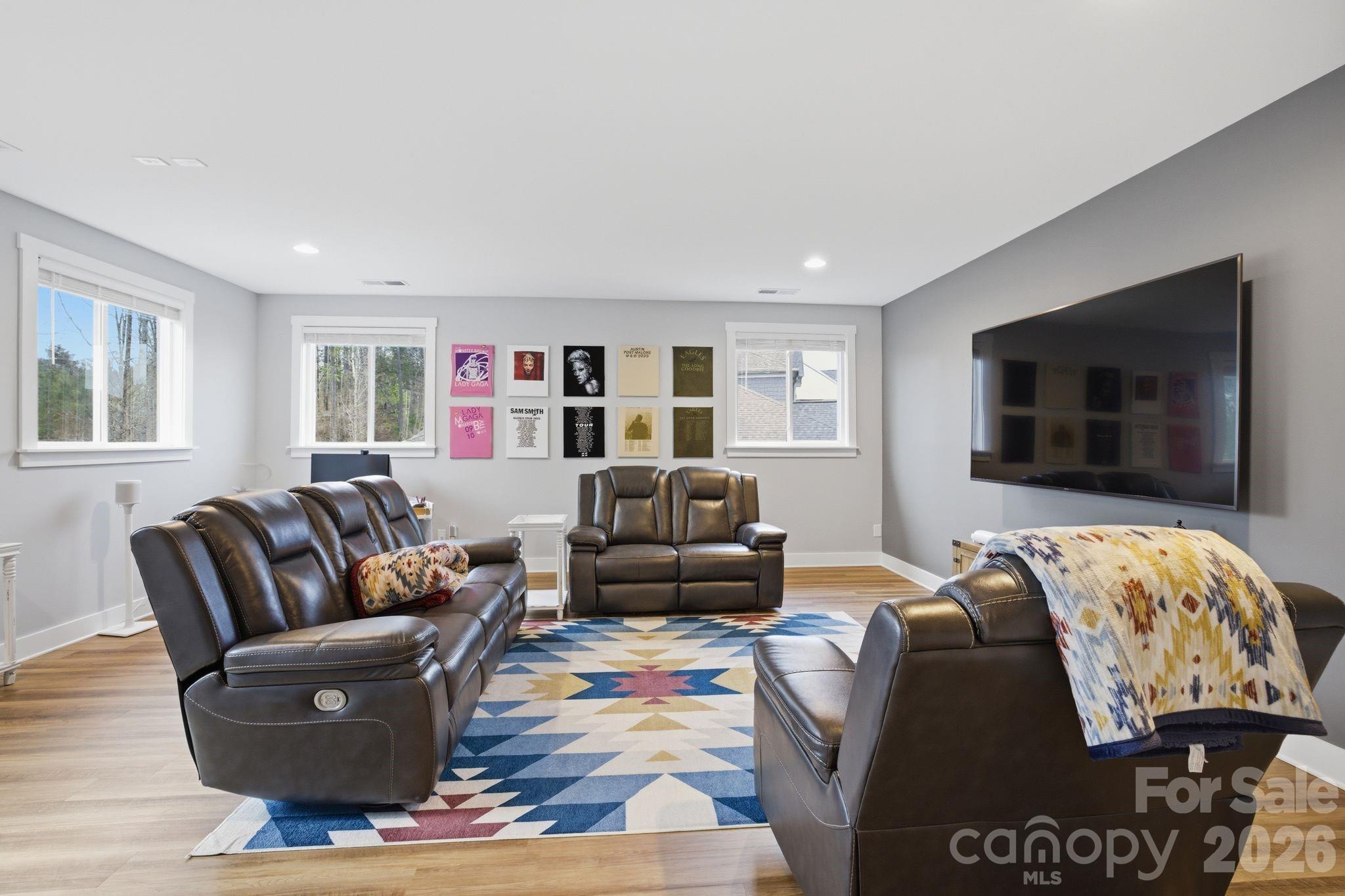 Beverly - Residential