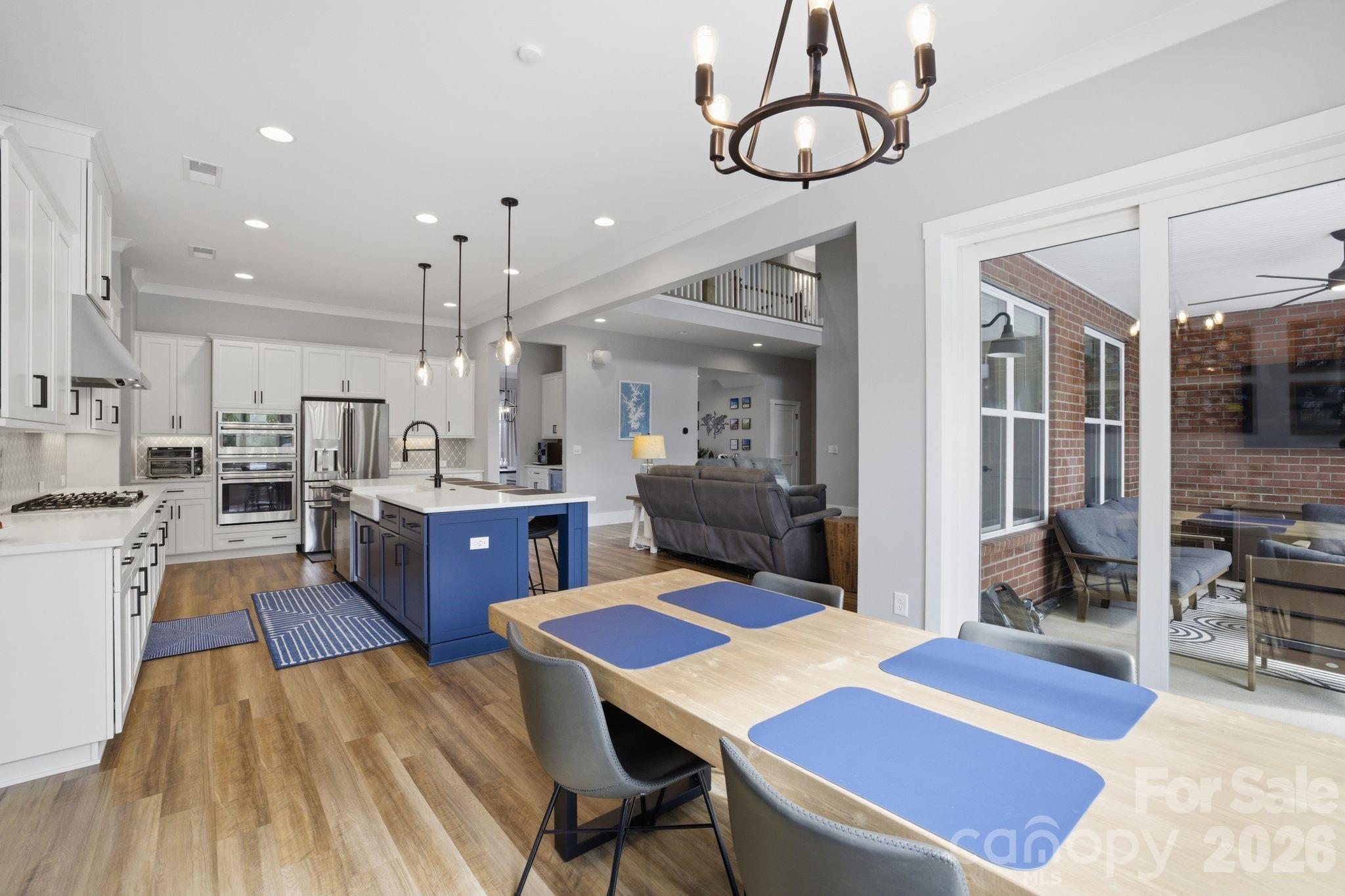 Beverly - Residential