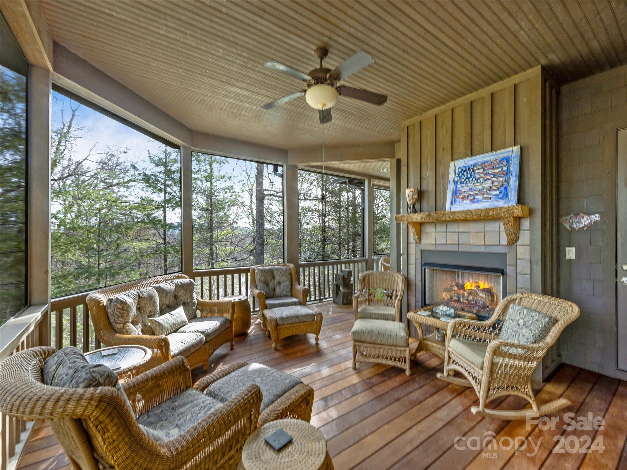 Straus Park - Residential