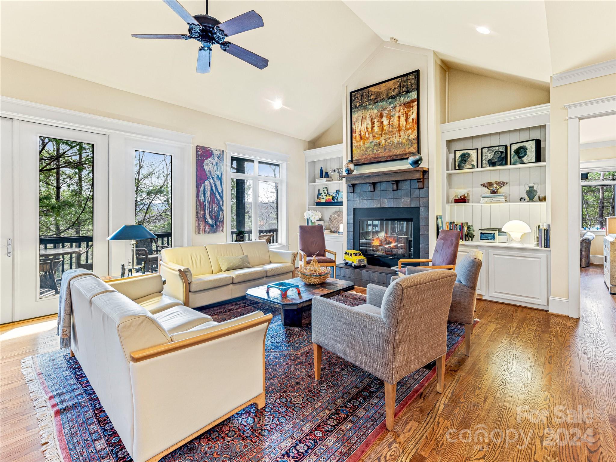 Straus Park - Residential