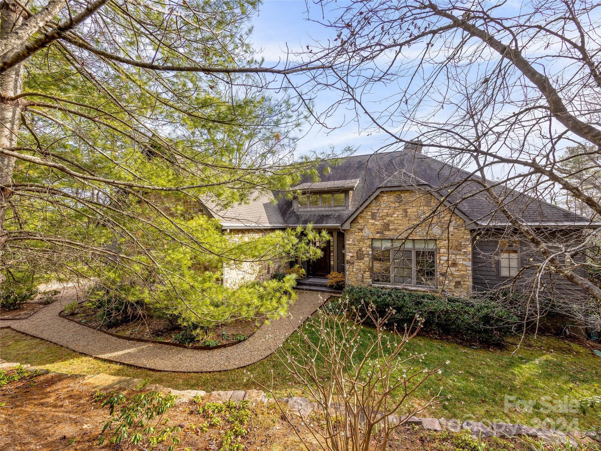 Straus Park - Residential