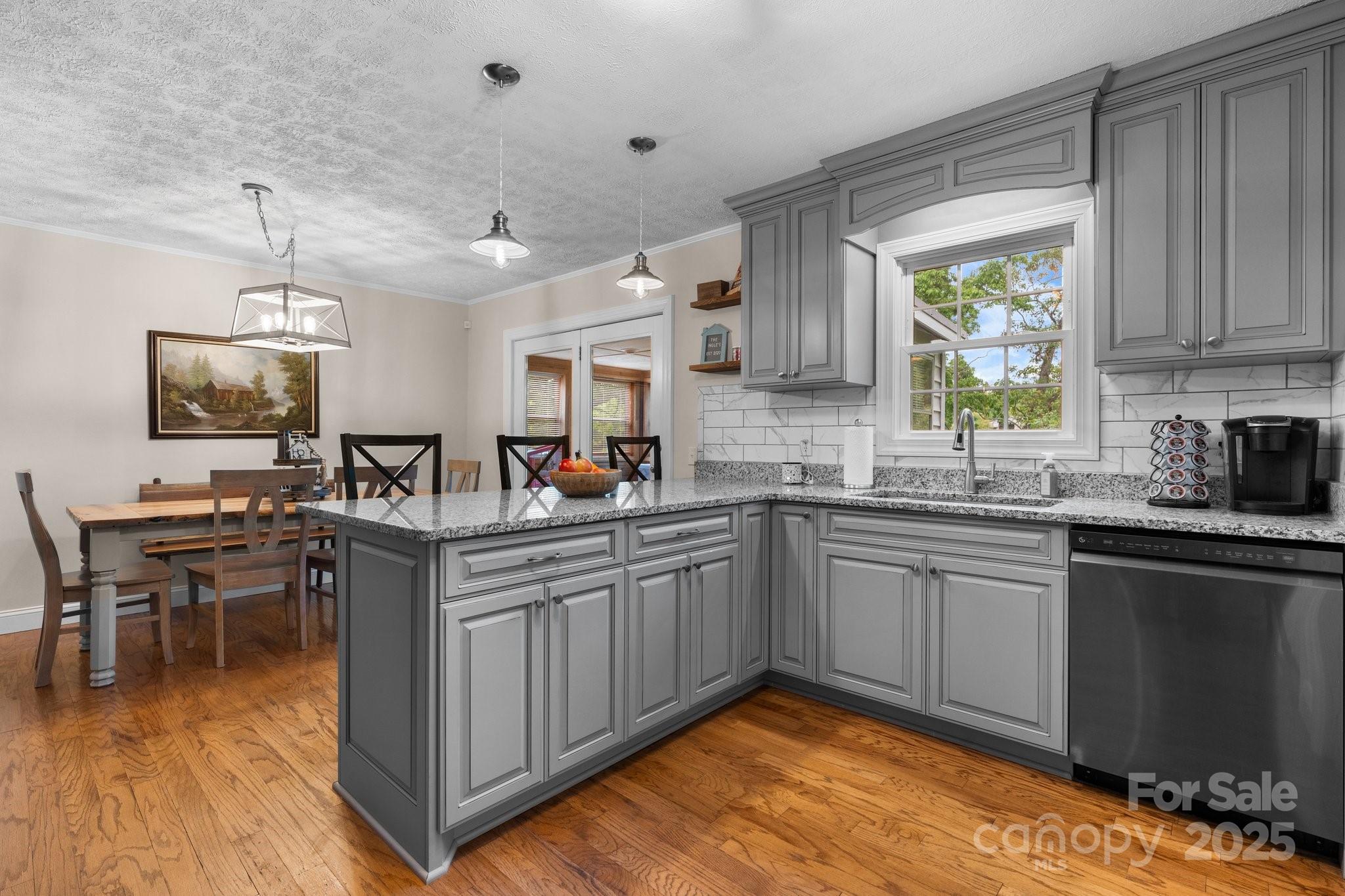 1664 Lafayette Avenue