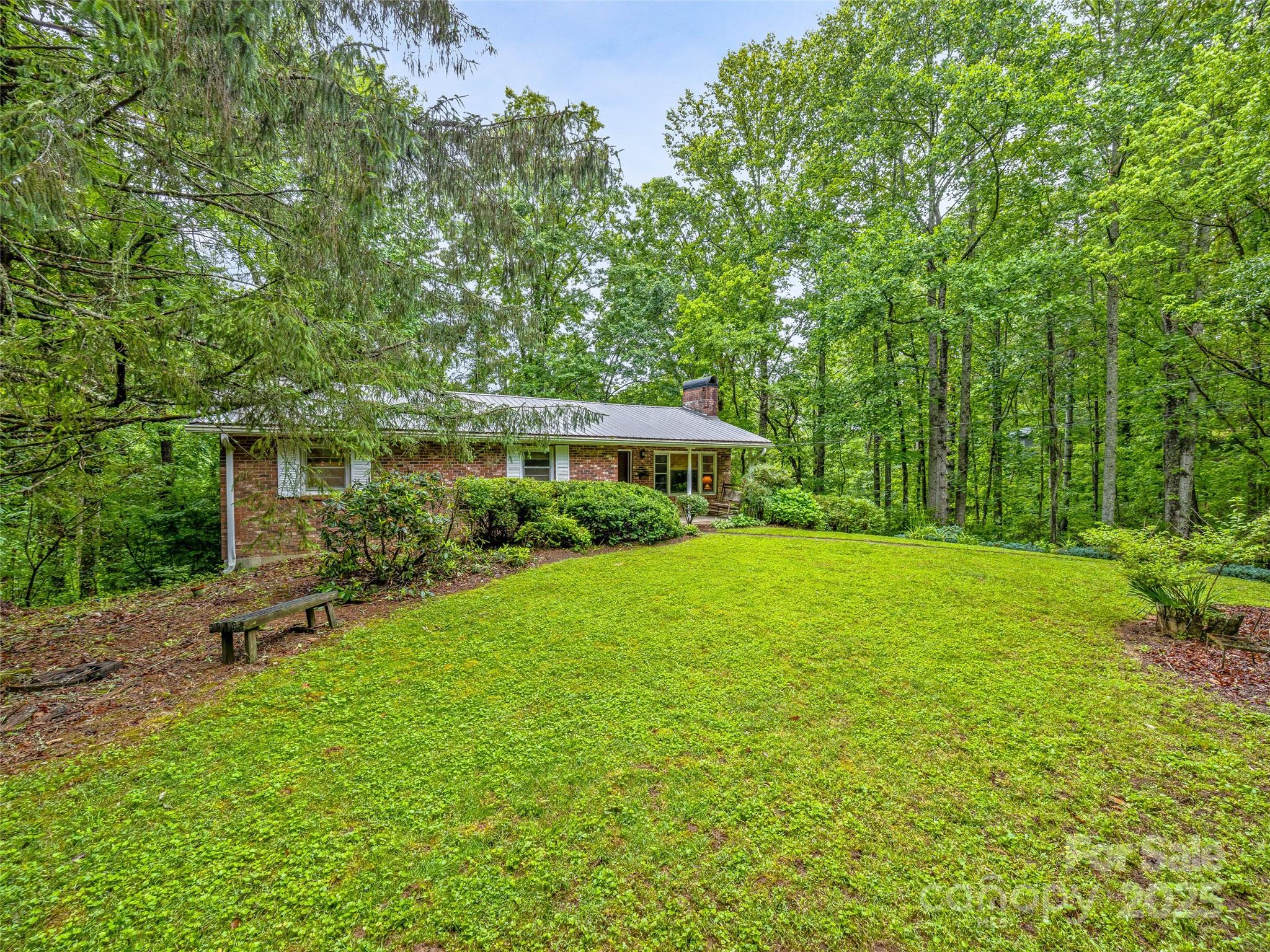 200 Valley Overlook Drive