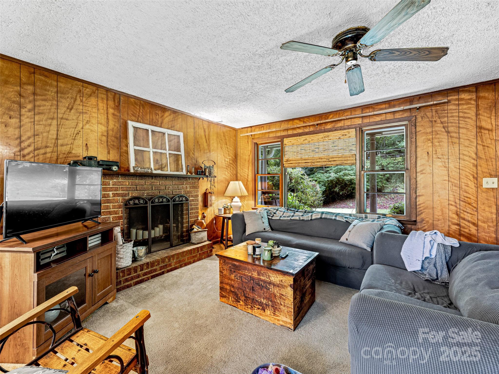 200 Valley Overlook Drive