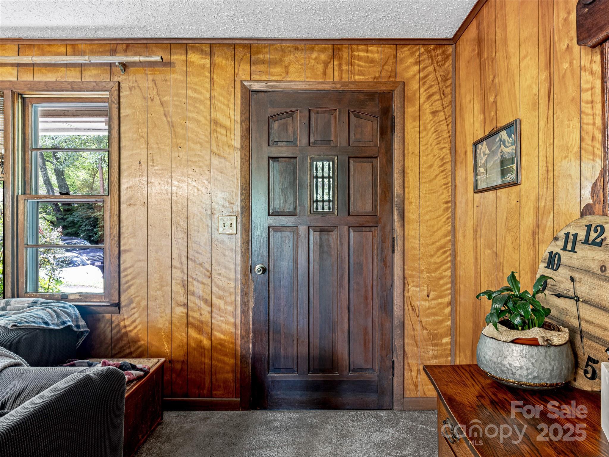 200 Valley Overlook Drive