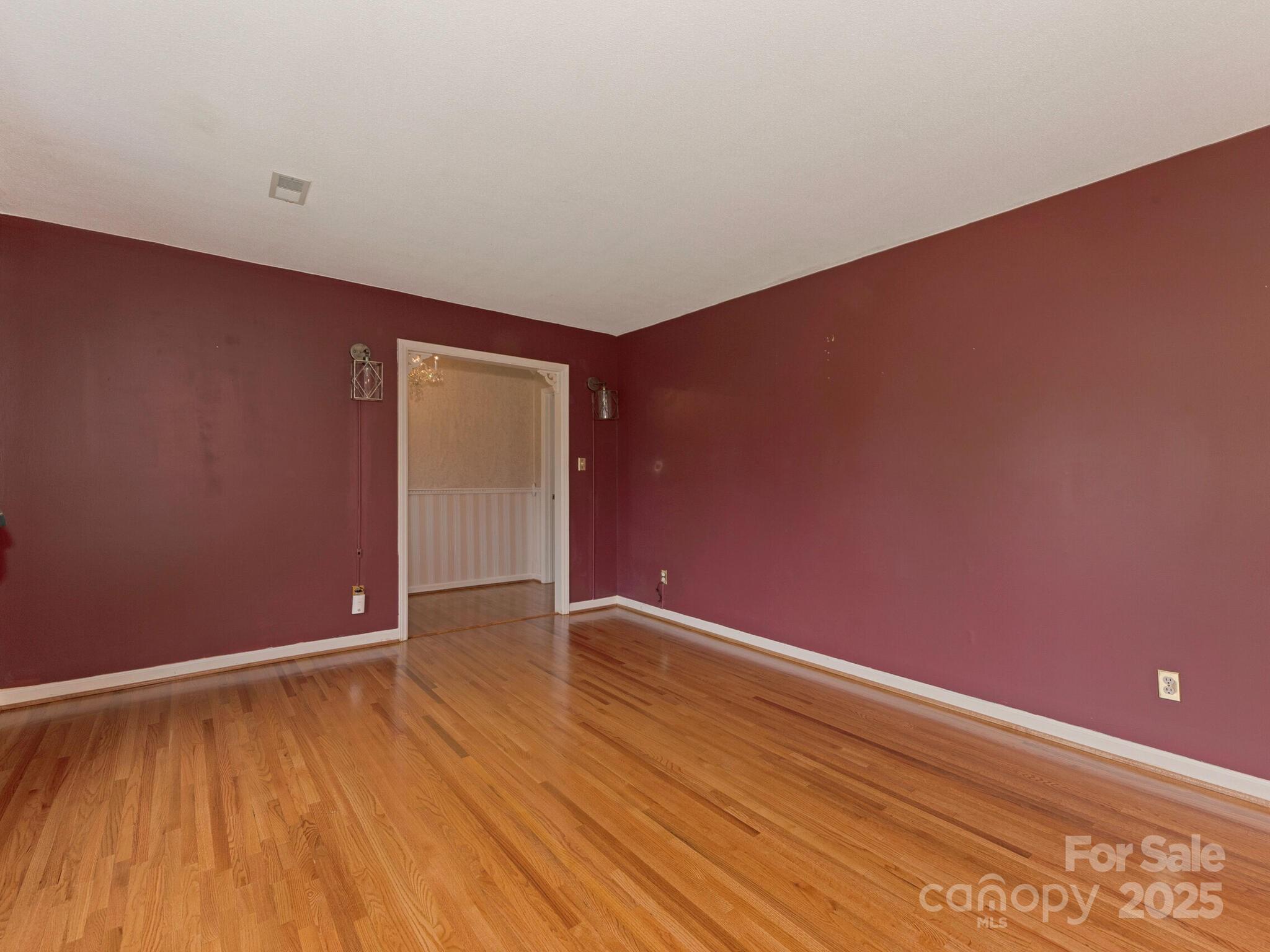 3408 Oak Tree Trail
