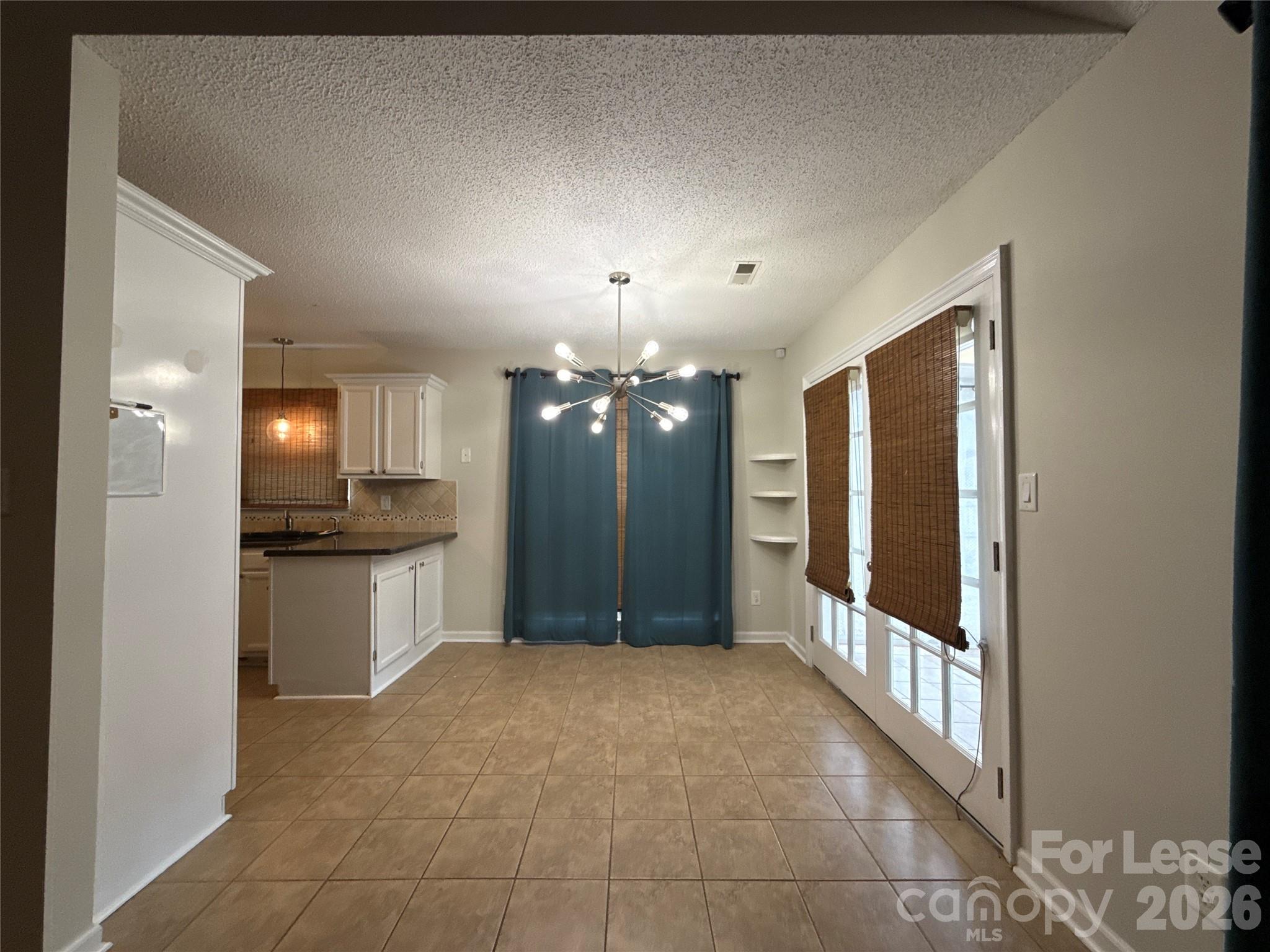 Martin Lakes - Residential Lease