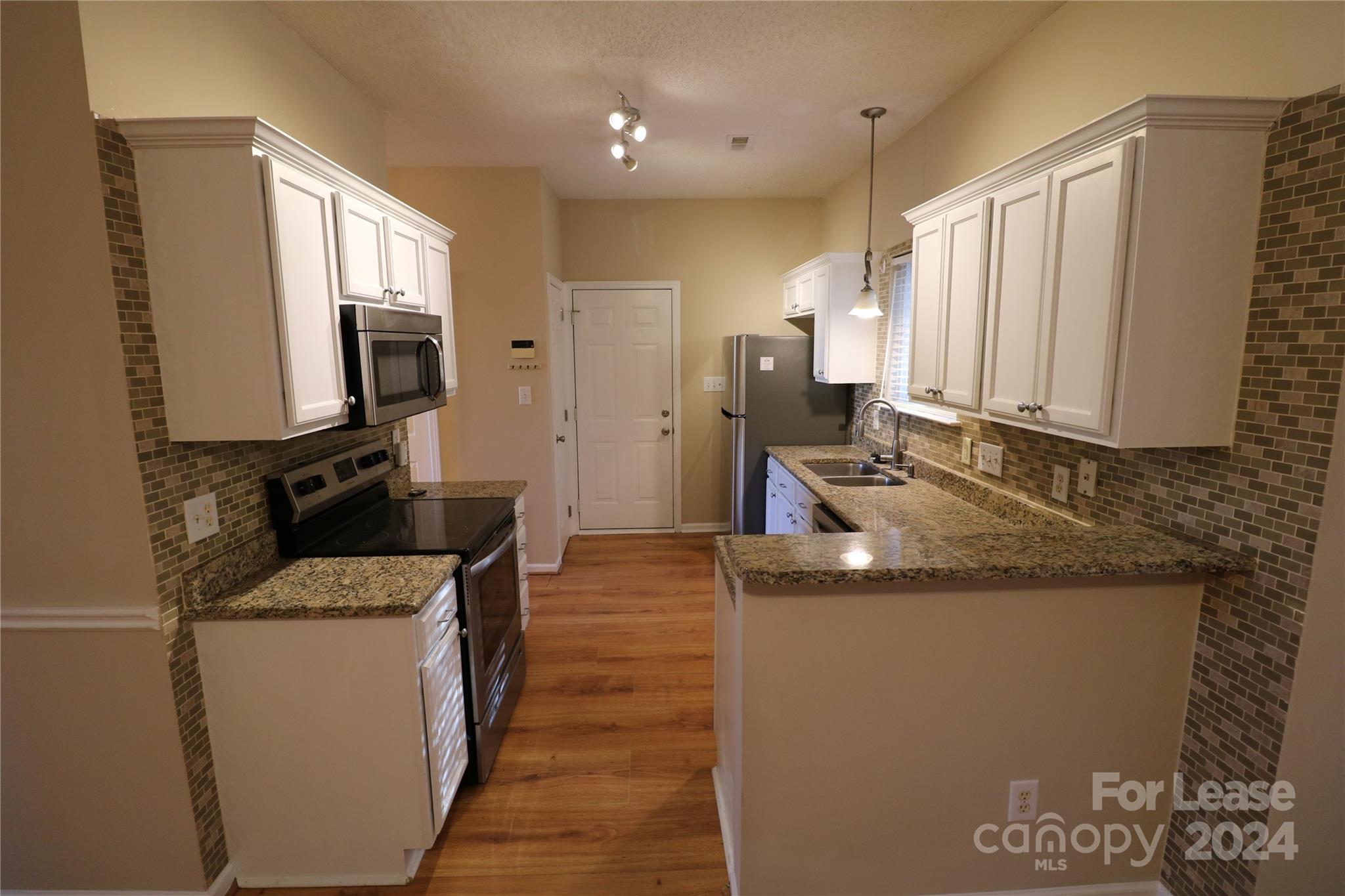 Winghurst - Residential Lease