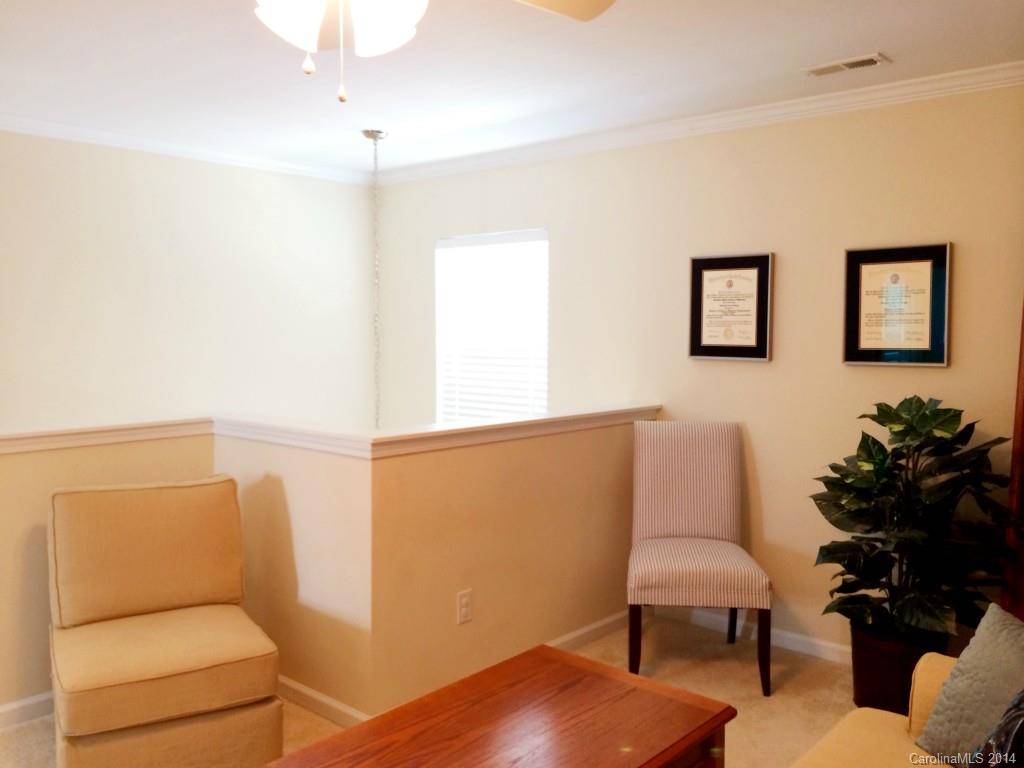 Ridge Pointe - Residential