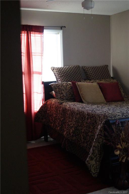 Oakwood Acres - Residential