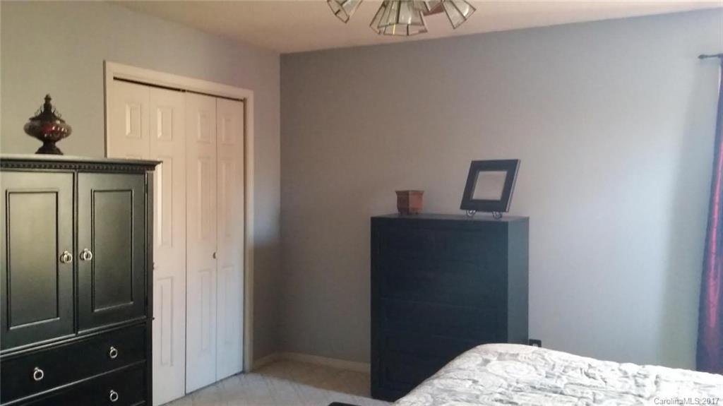 Oakwood Acres - Residential