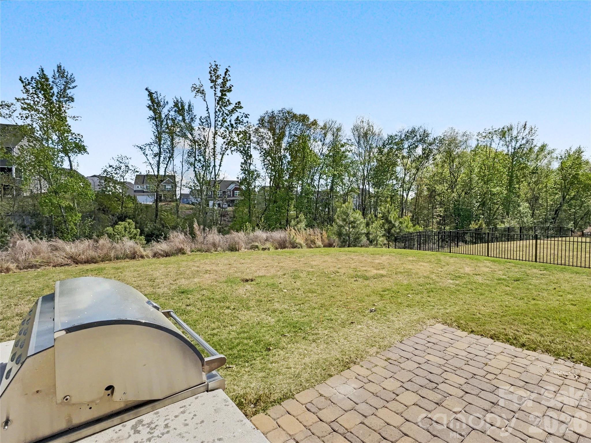 The Palisades - Residential