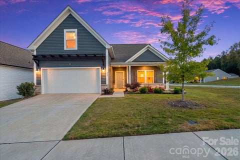 Photo of 3038 Pinehills Way, Mount Holly, NC 28120 (MLS # 4432556)