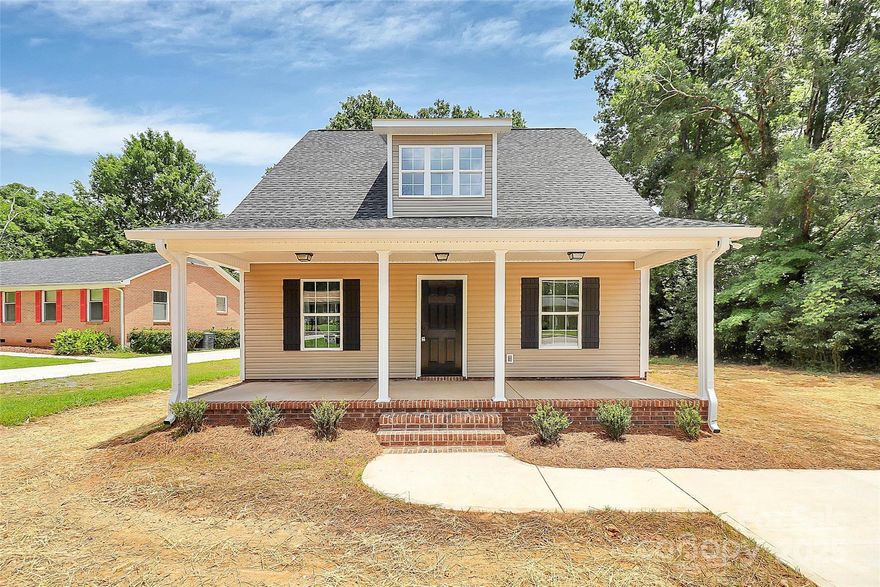 NEW CONSTRUCTION HOME!!***UNDER CONSTRUCTION 
This ADORABLE 4 bedroom, 2.5 bath home is an Arts & Crafts dream! Walk up onto the covered front porch and in onto NEW LVP flooring throughout all main living areas in the home. COZY great room with nice OPEN floorplan! STUNNING kitchen fit for entertaining w/HUGE kitchen island, granite countertops, breakfast bar, & NEW SS Appliance package! Dining area sees right out to the backyard. SPLIT Bedroom plan w/primary on the main! Primary suite hosts BIG walk-in closet, LVP Flooring & bathroom w/dual granite vanity with tub/shower combo! One half bath perfect for guests downstairs. UP: 3 guest bedrooms that are each ample in size and feature standard closets.  Laundry is located on this level. Guest full bath w/single granite vanity with tub/shower combo. Come see this AWESOME floorplan today! The Rear of this home will either have a Deck or a Patio depending on Final Grade of the Lot. Deck in the photos is just a presentation photo.