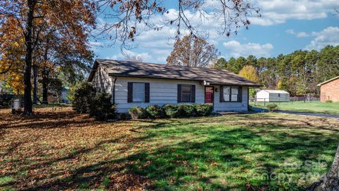 A home in Hickory