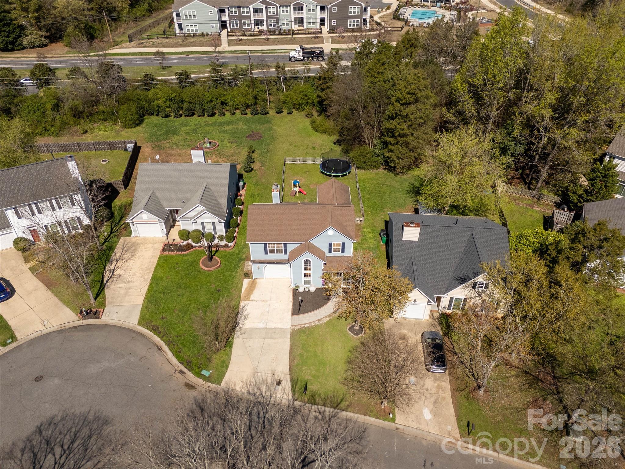 13213 Lampmeade Lane