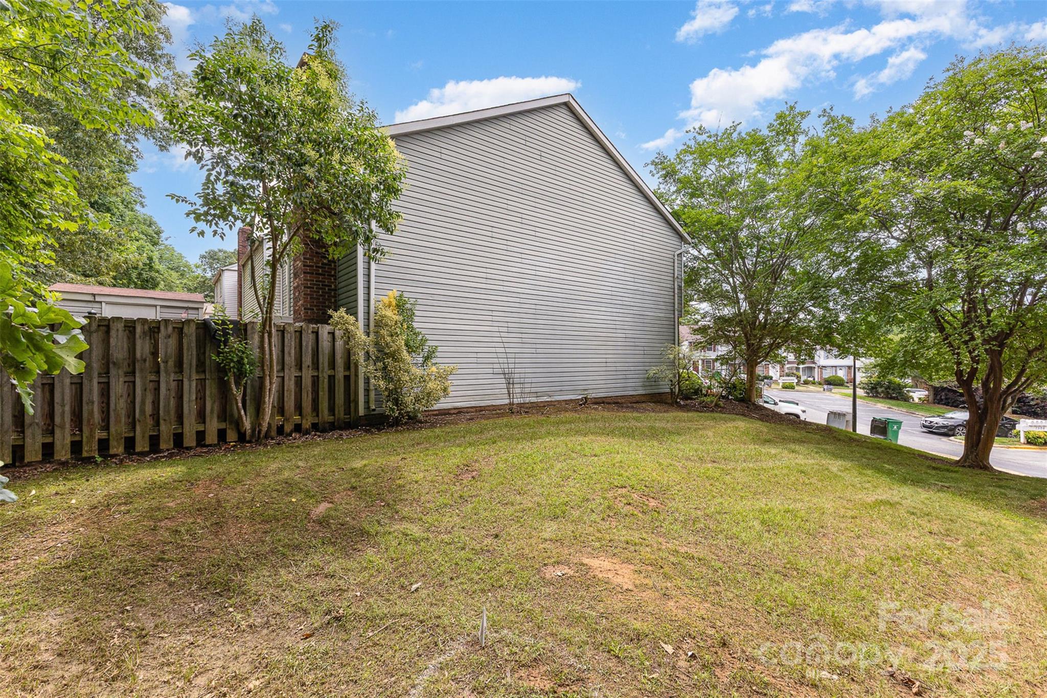 Waterford Townhomes - Residential