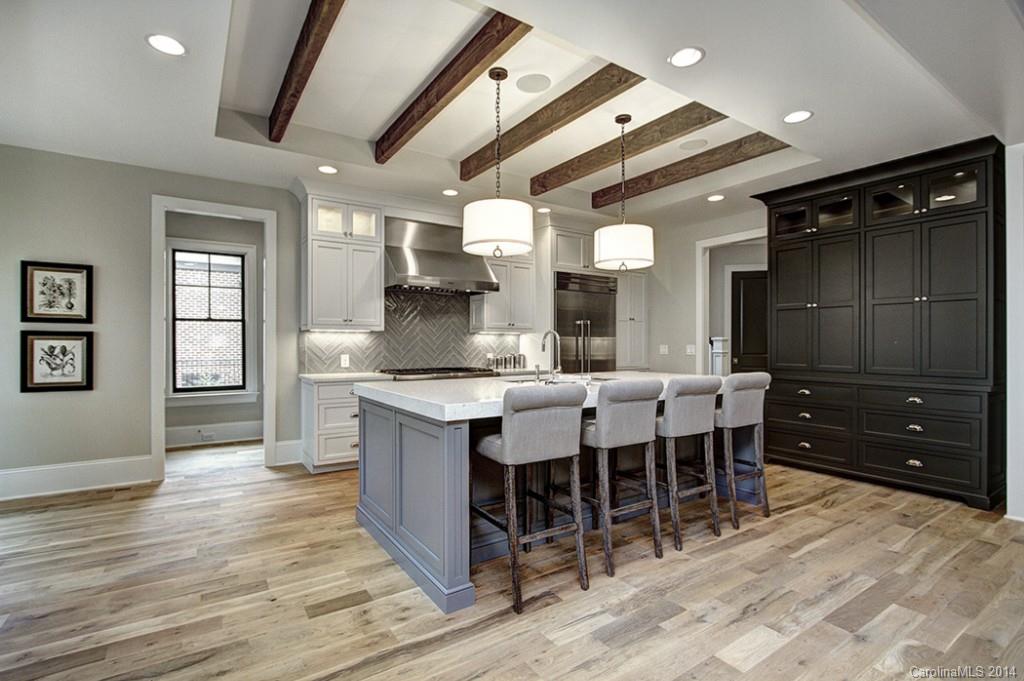 Jordan Manor - Residential