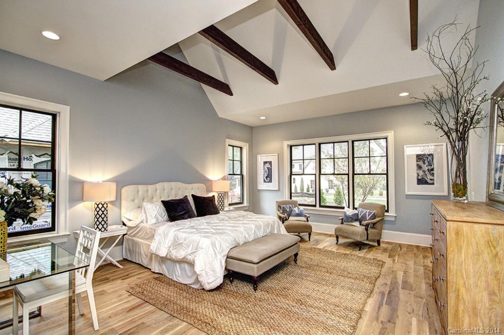 Jordan Manor - Residential