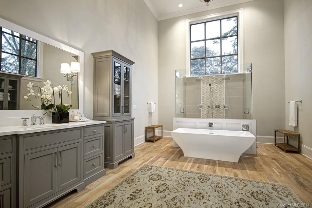 Jordan Manor - Residential