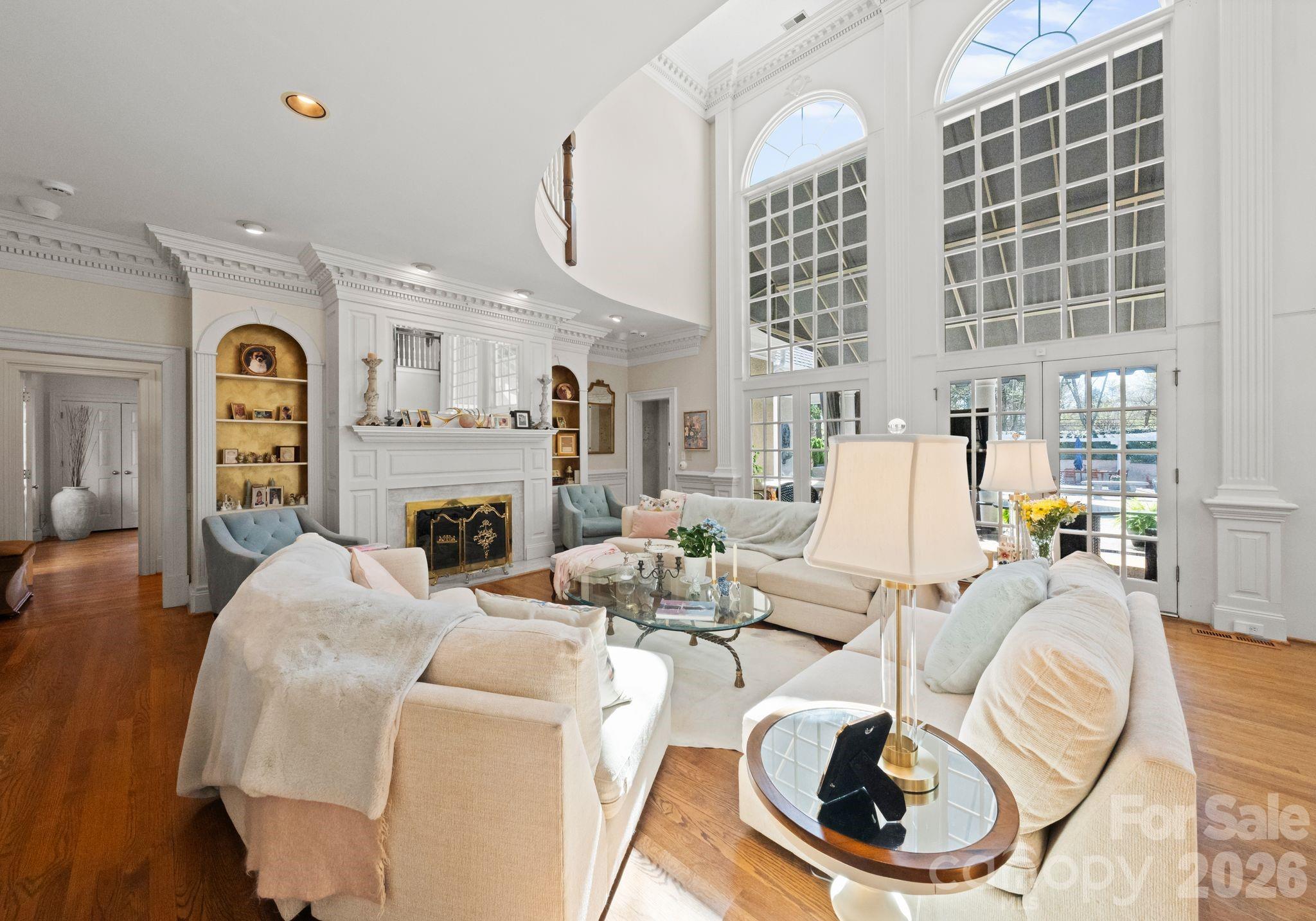 Seven Eagles - Residential