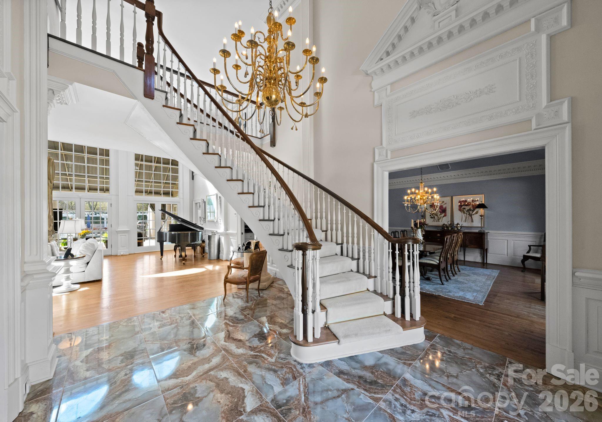 Seven Eagles - Residential