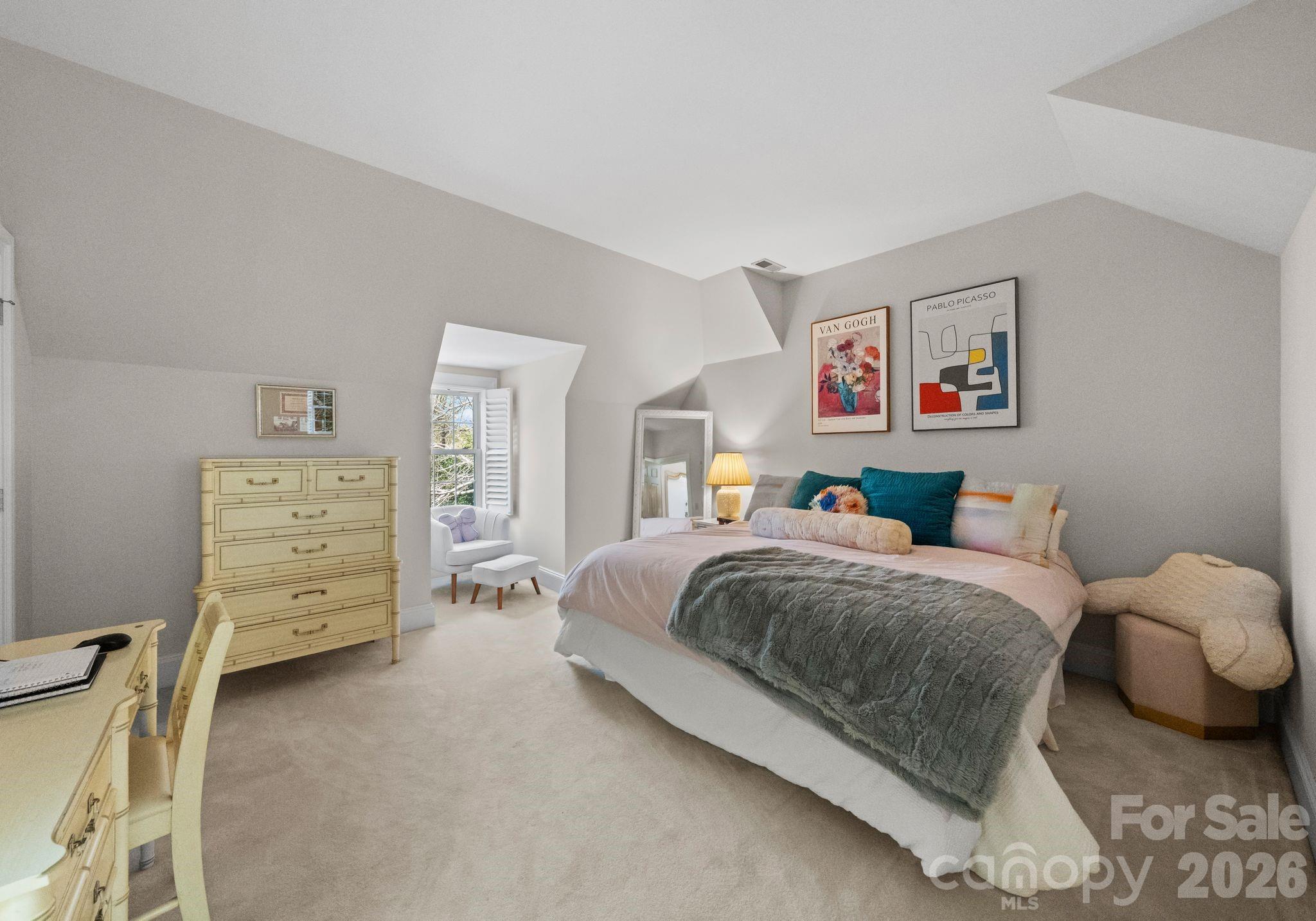 Seven Eagles - Residential