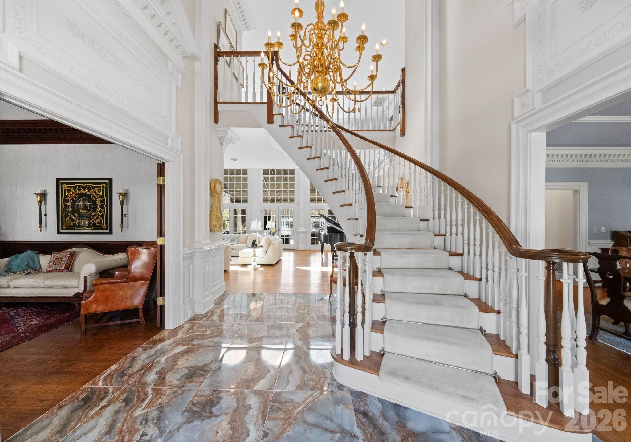 Seven Eagles - Residential