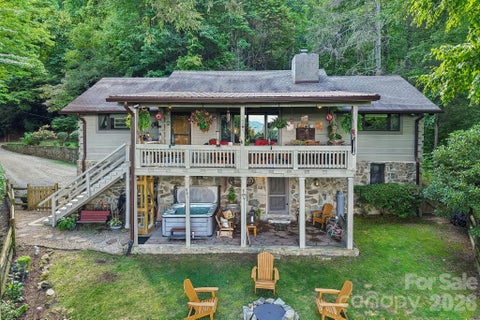 Photo of 782 Setzer Cove Road, Maggie Valley, NC 28751 (MLS # 4421807)