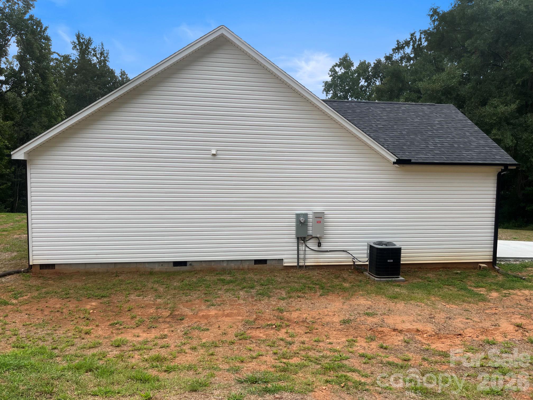 914 Old Hollis Road