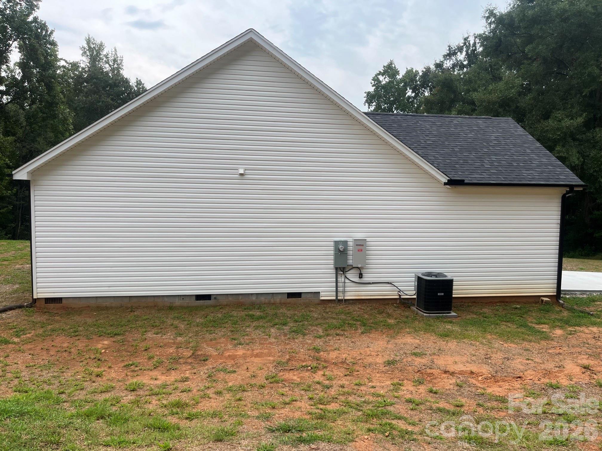 914 Old Hollis Road