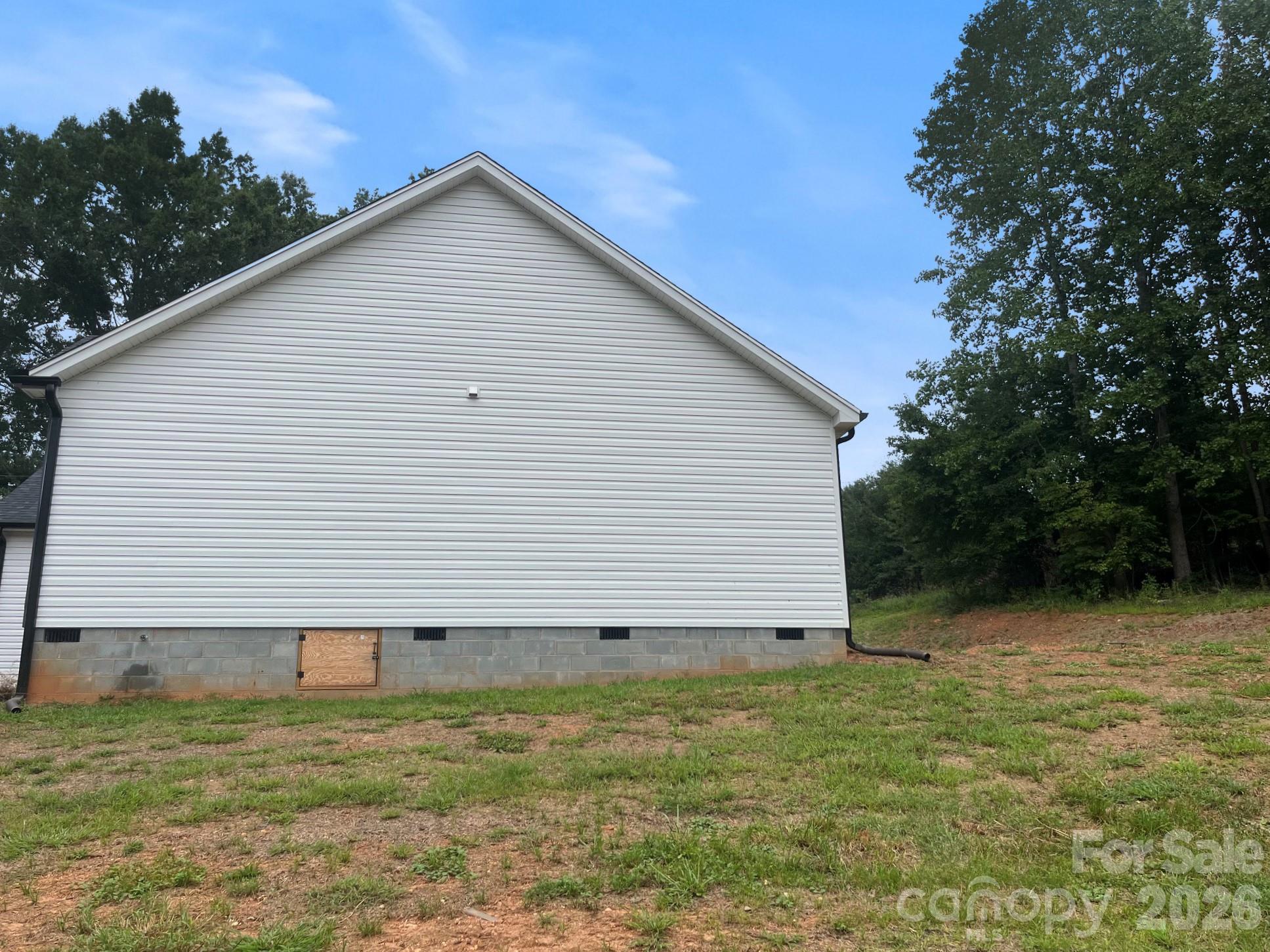 914 Old Hollis Road