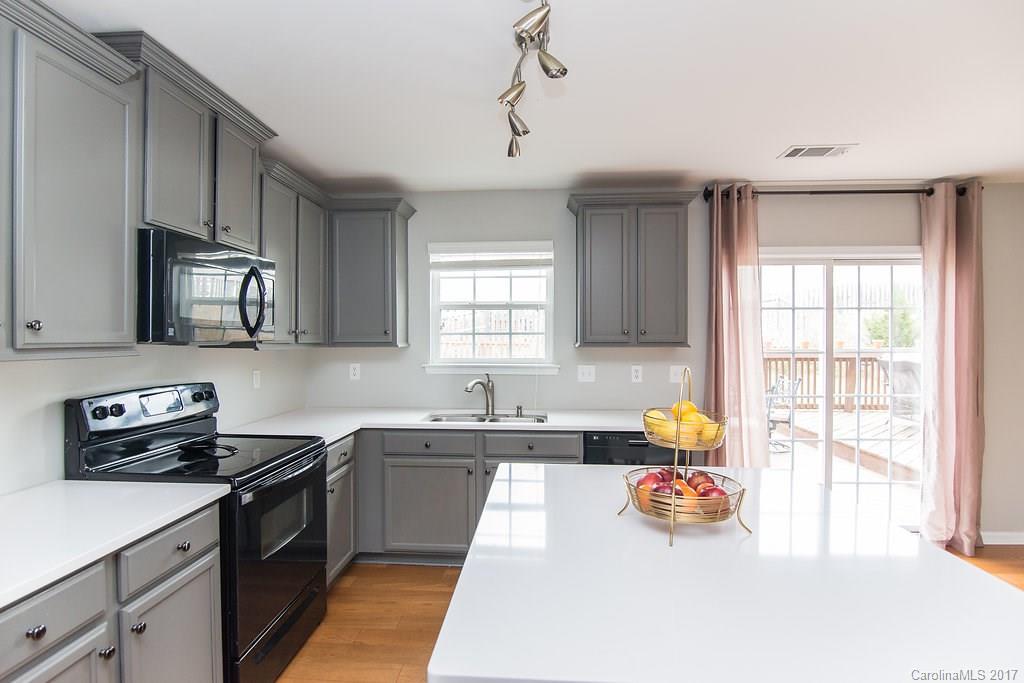 Reid Pointe - Residential