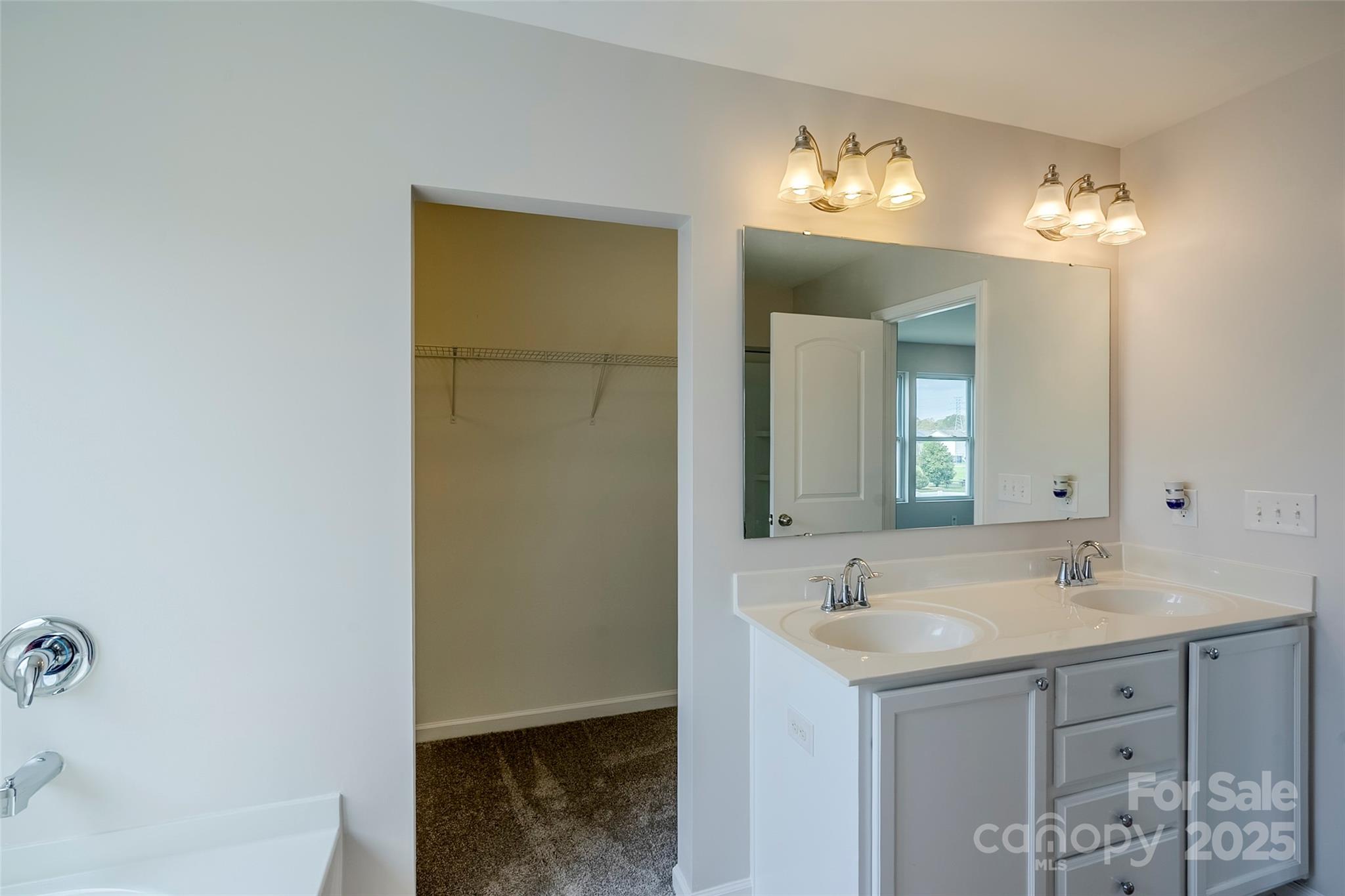 Saddlebrook - Residential