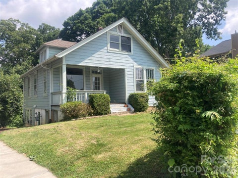 Photo for 200 Courtland Place