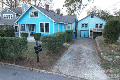 Photo of 198 & 200 Courtland Place, Asheville, NC 28801 (MLS # 4424252)