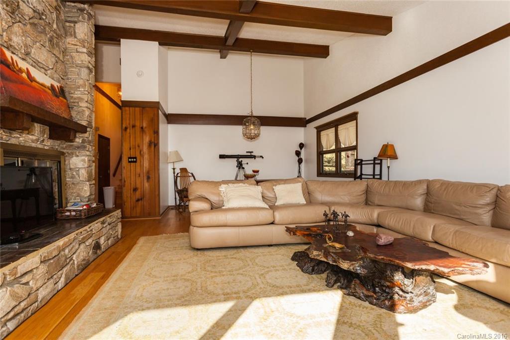 Rumbling Bald on Lake Lure - Residential