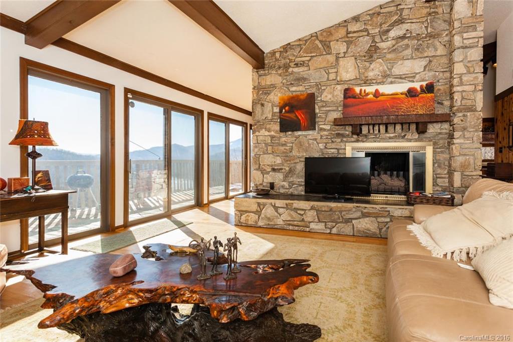 Rumbling Bald on Lake Lure - Residential