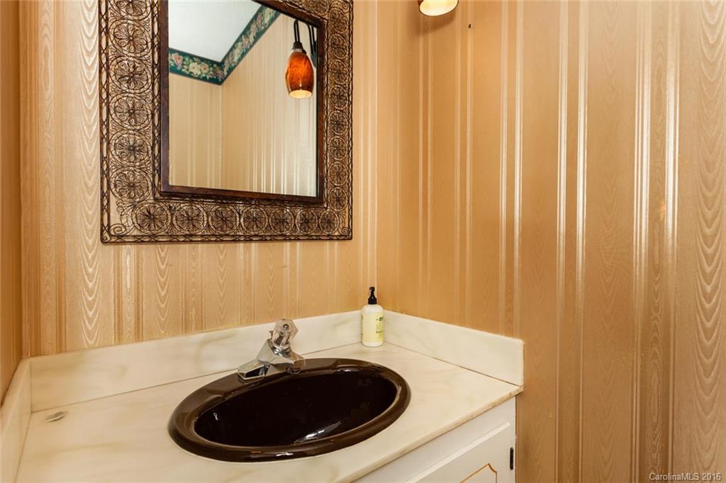 Rumbling Bald on Lake Lure - Residential