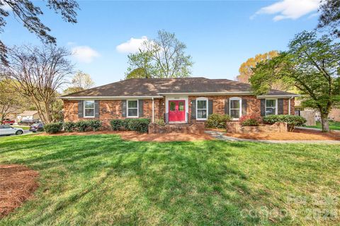 10932 Blue Heron Drive Charlotte NC 28226