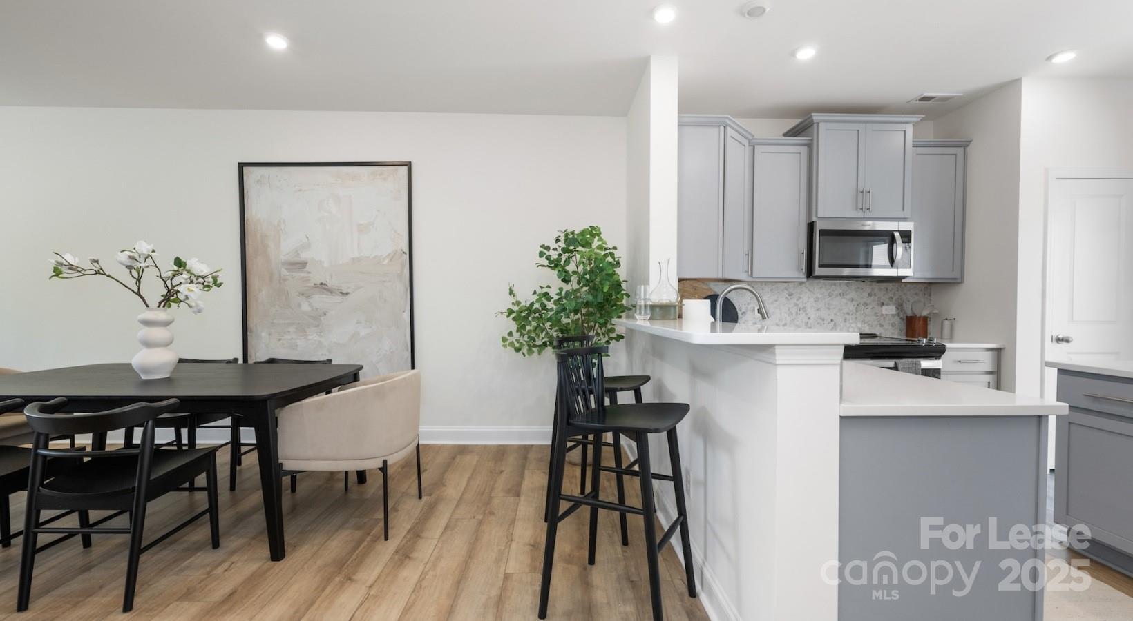 2635 W Trade Street Tate