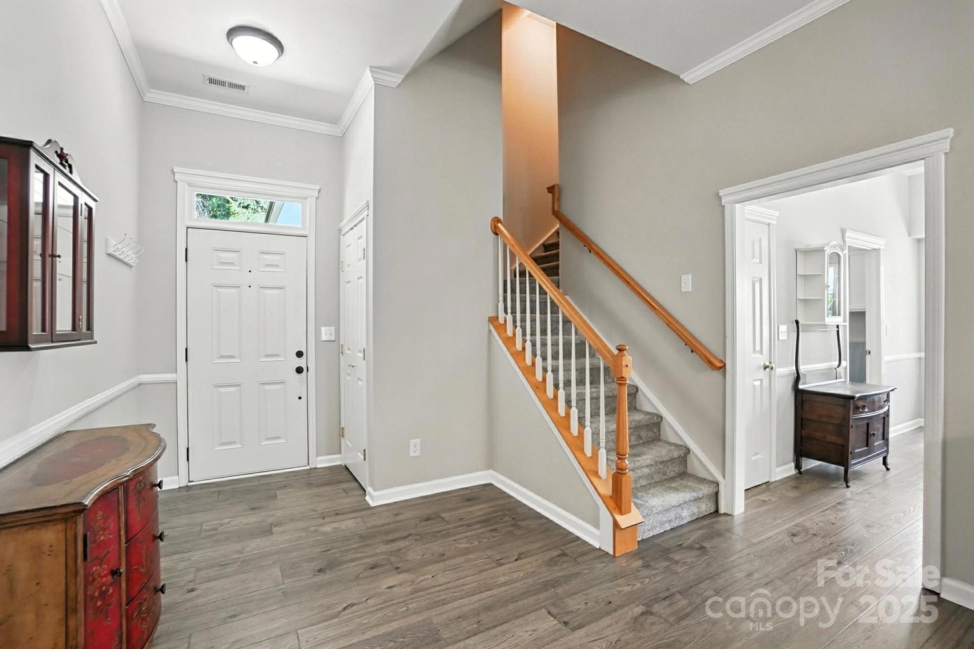 106 Dannyn Grove Court