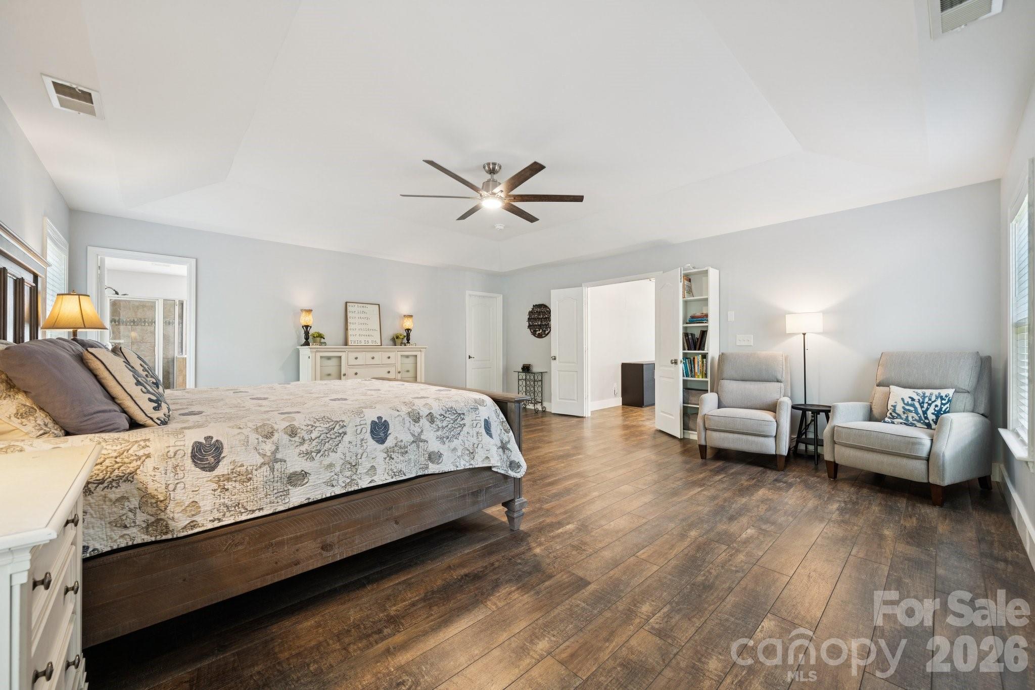 English Trails - Residential