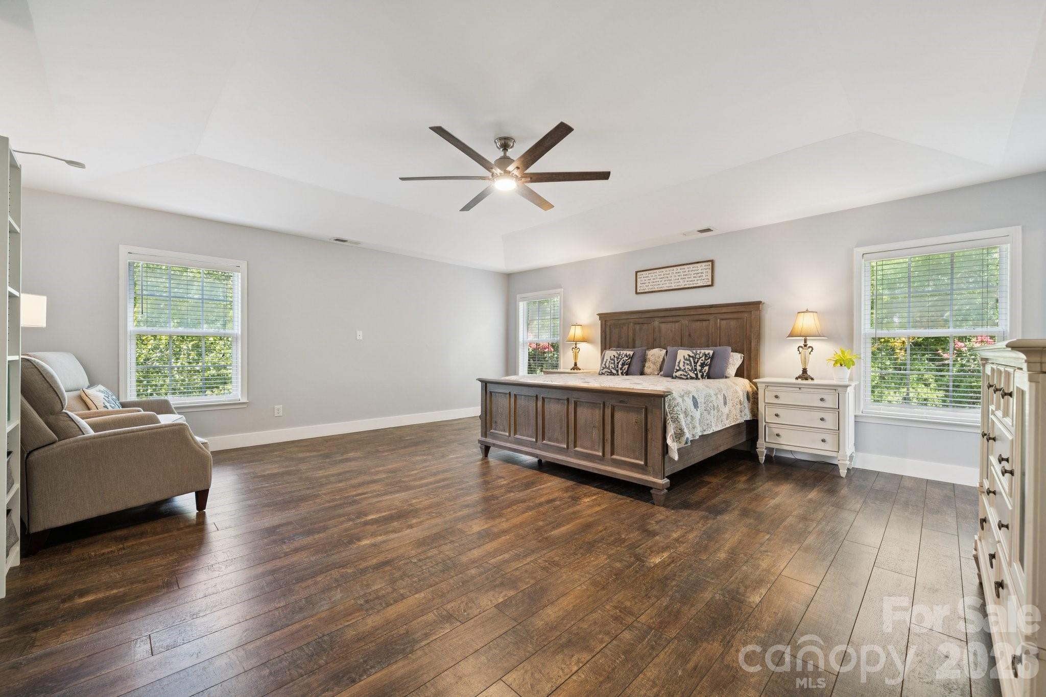 English Trails - Residential