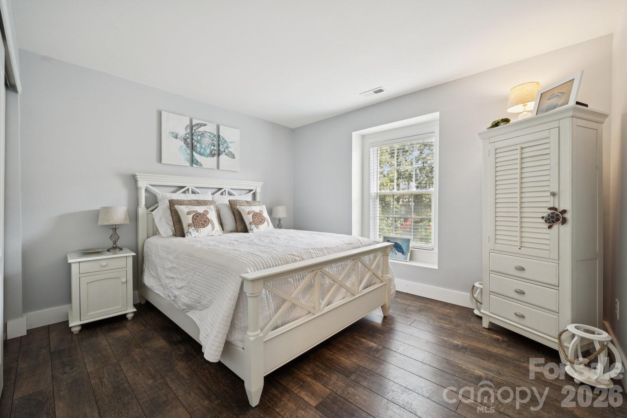 English Trails - Residential