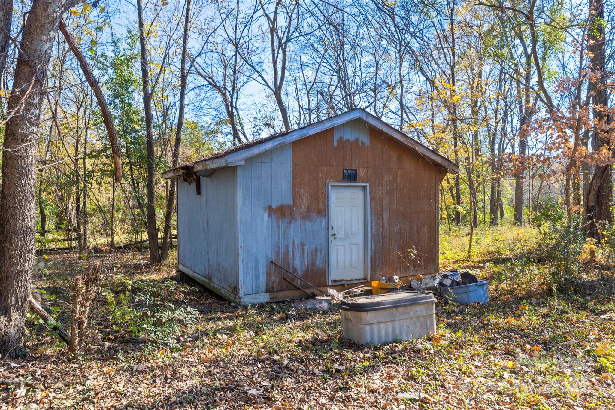 Wolf Meadow Acres - Residential